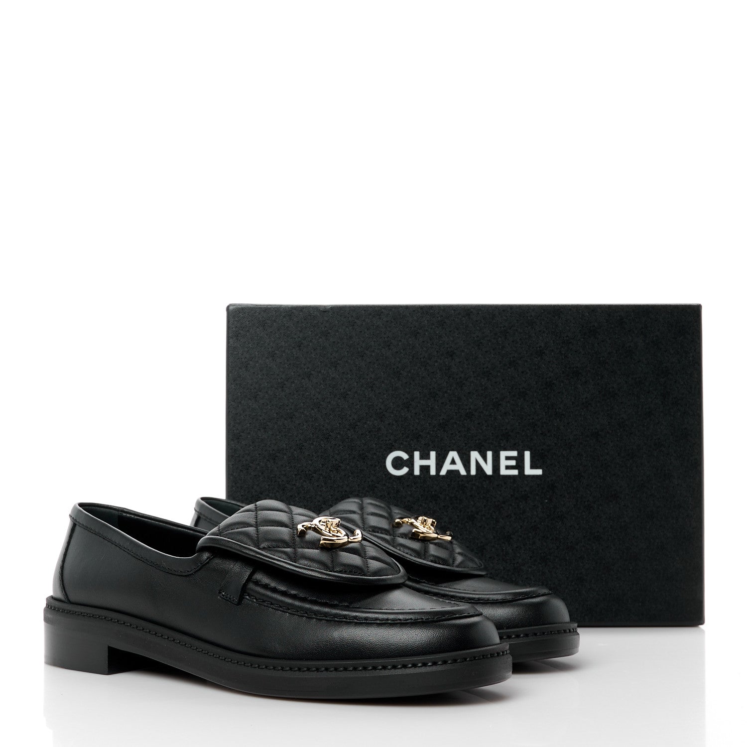 Chanel Lambskin Quilted CC Turnlock Loafers 38.5 Black 10 of 10