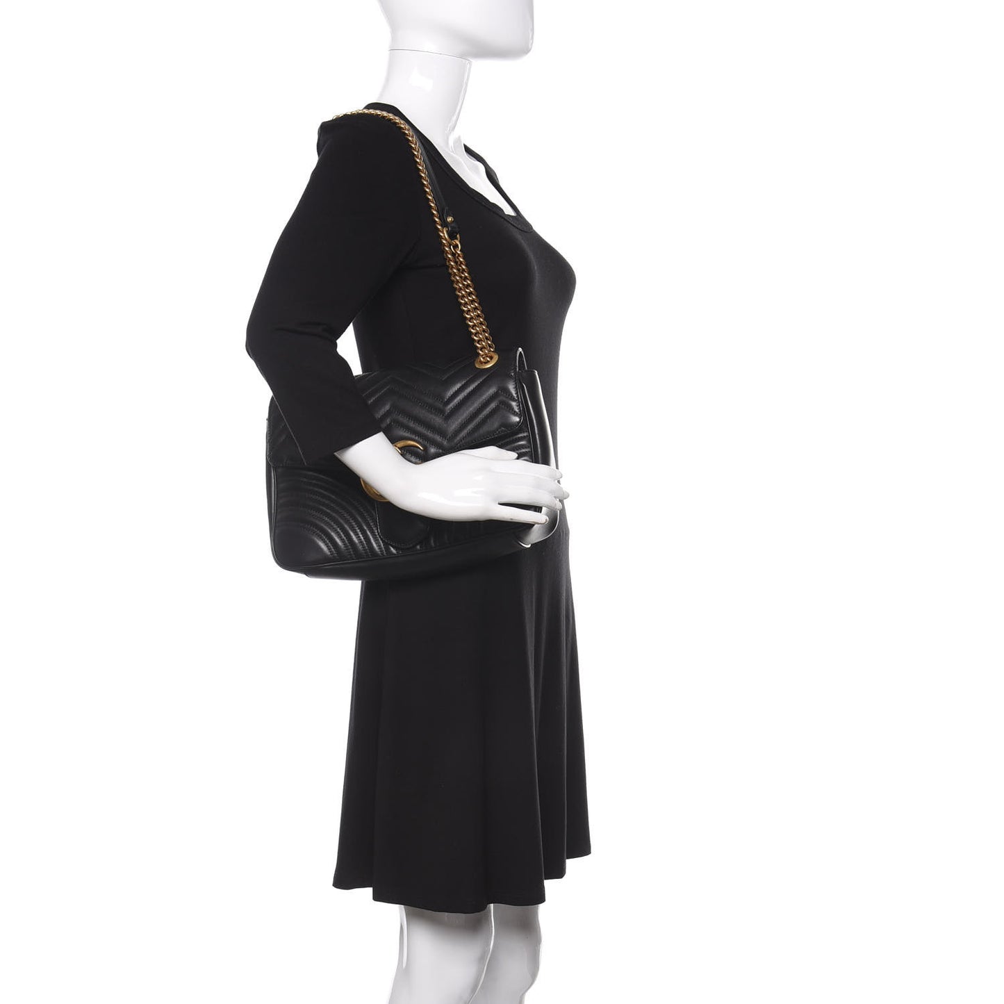 Calfskin Matelasse Medium GG Marmont Shoulder Bag Black