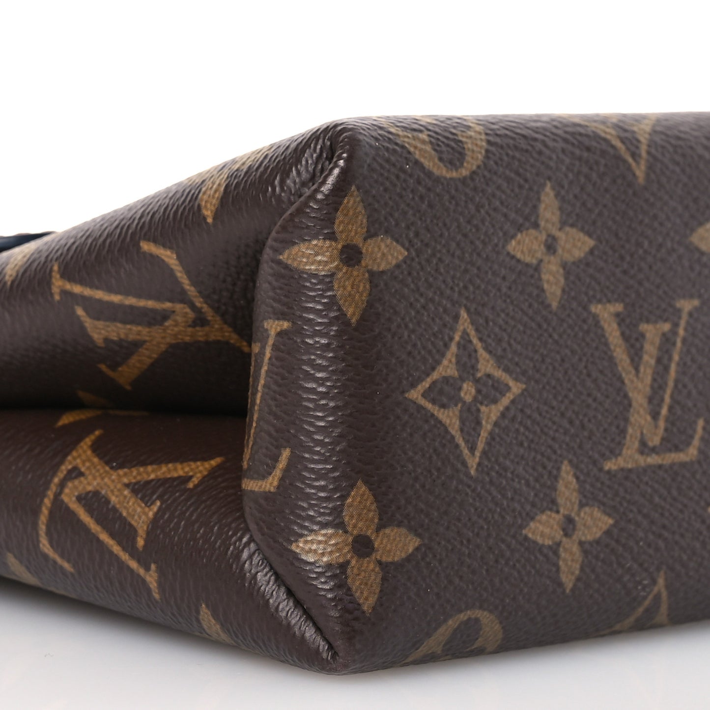 Monogram Locky BB Caramel