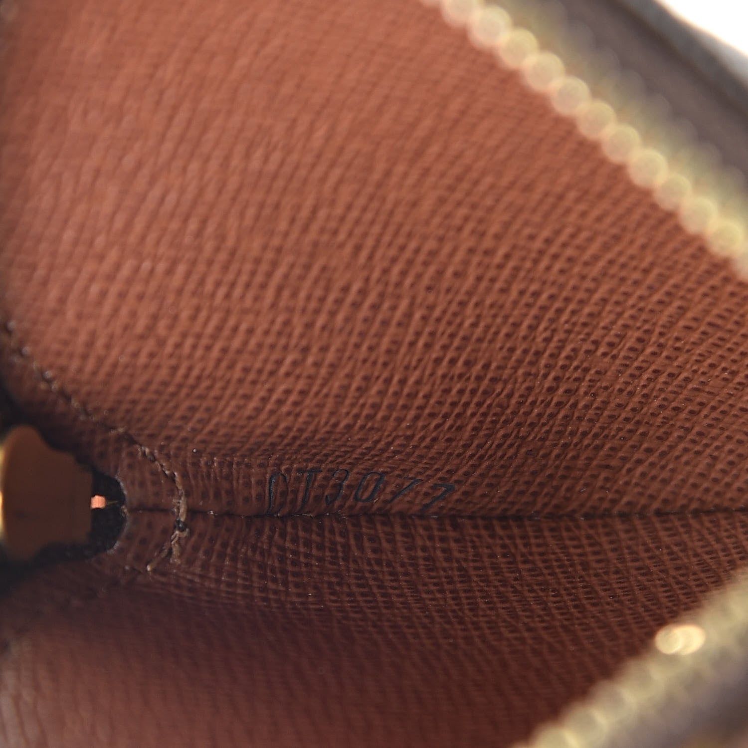 Louis Vuitton Monogram MOCA Round Coin Purse 7 of 8
