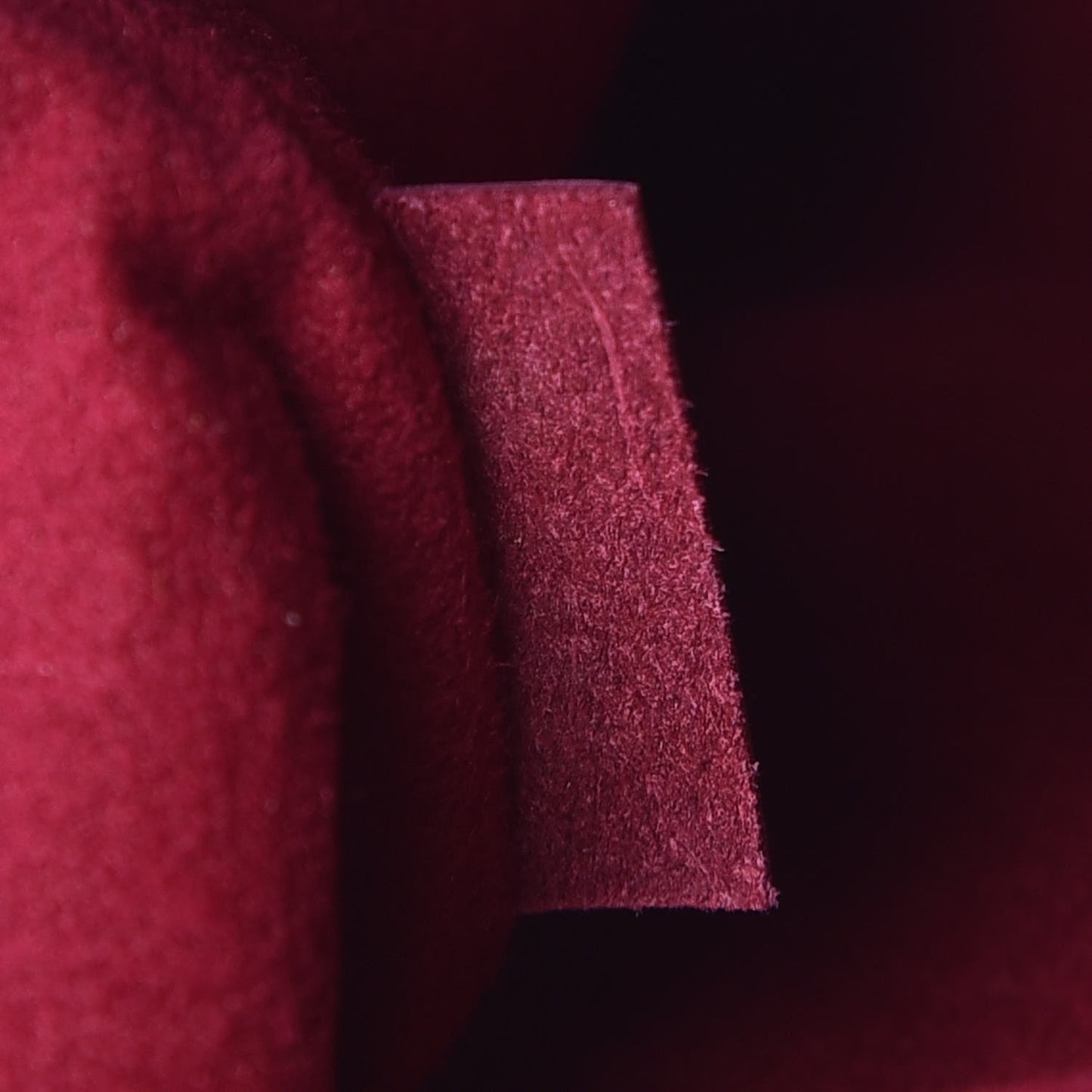 Monogram Pouch Noe Fuchsia