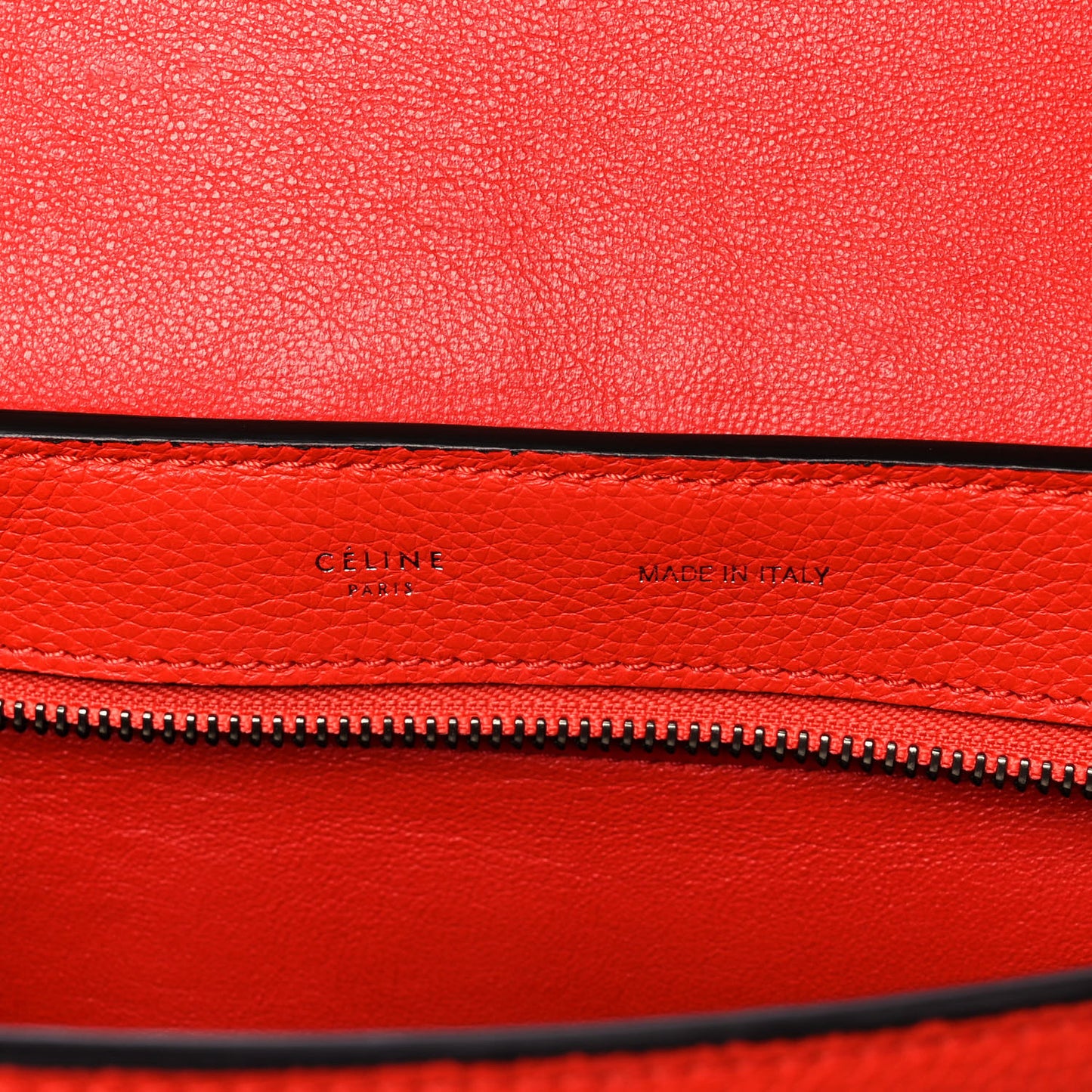 Drummed Calfskin Suede Medium Trapeze Vermillion