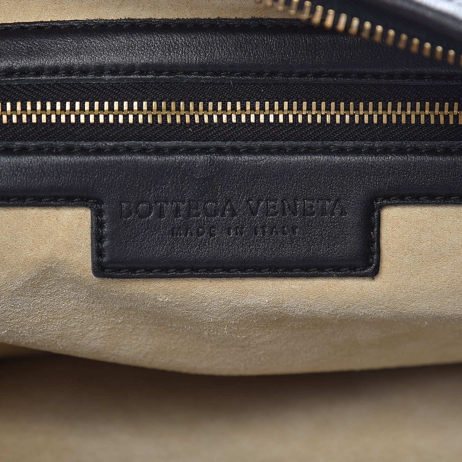 Bottega Veneta Nappa Intrecciato Medium Veneta Hobo Black 6 of 10