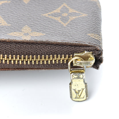 Louis Vuitton Monogram Key Pouch 8 of 8