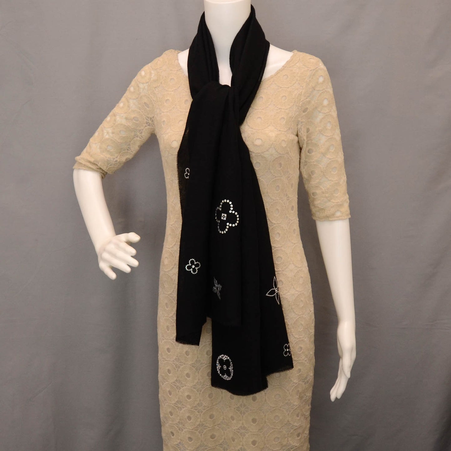 Cashmere Swarovski Crystal Monte Carlo Stole Black