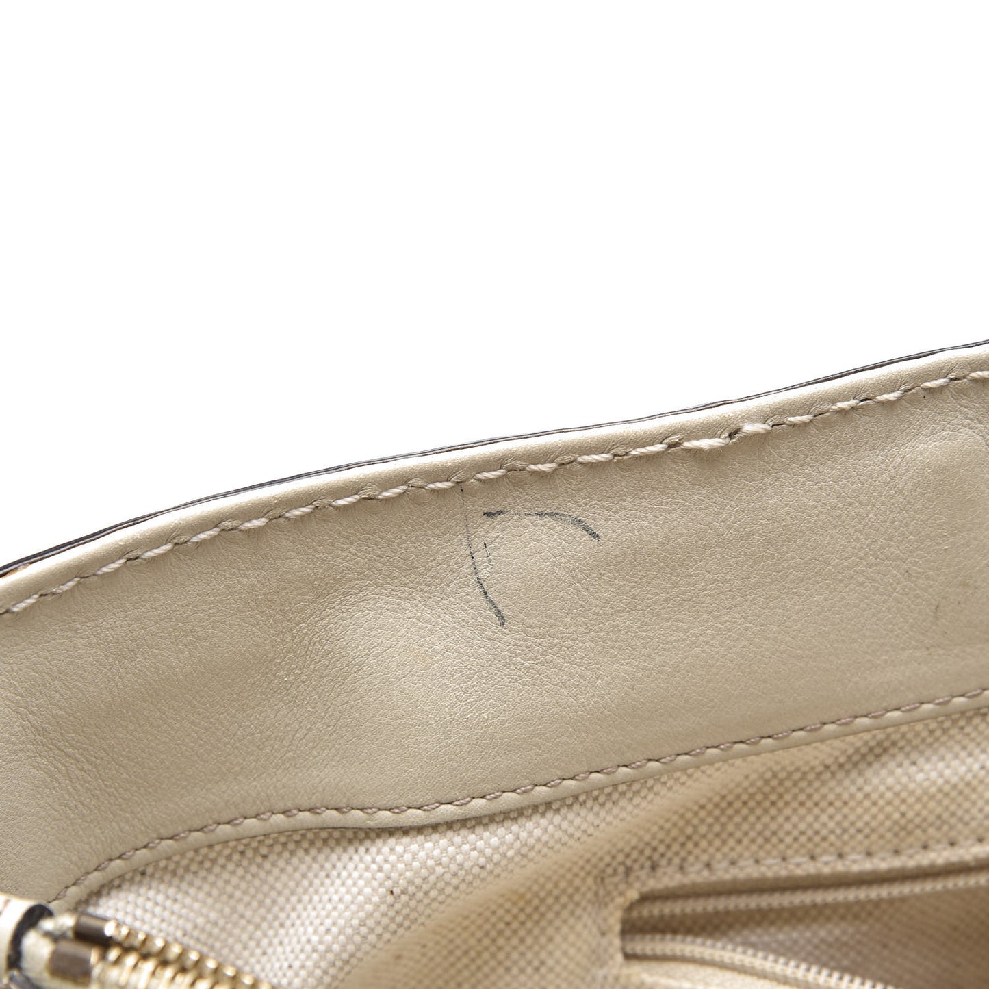 Guccissima Medium Sukey Top Handle Tote Off White
