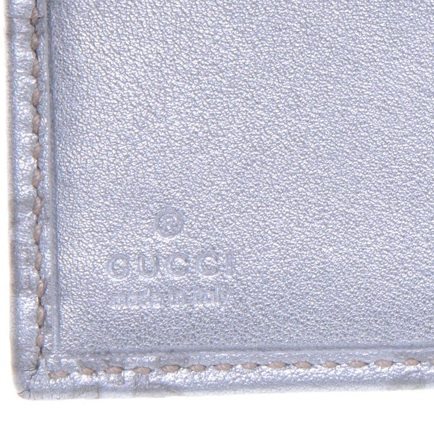 Guccissima D Ring Compact Wallet Metallic Silver