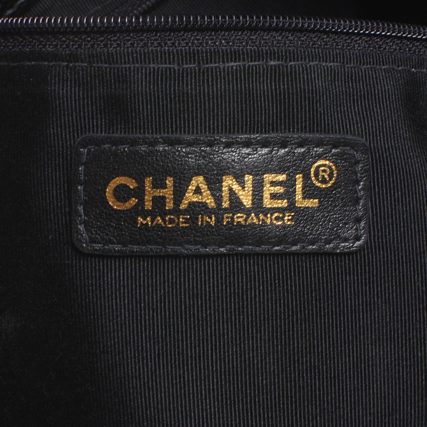 Caviar CC Shoulder Bag Black