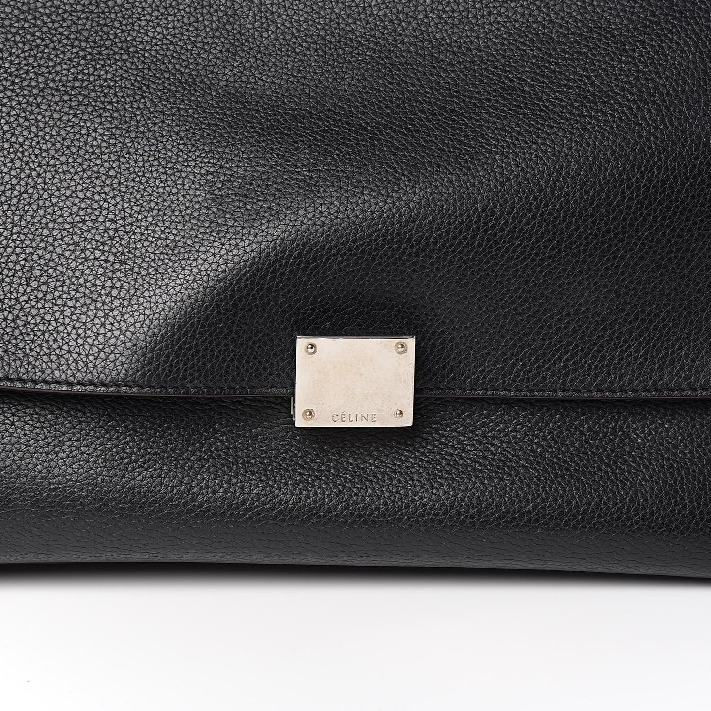 Drummed Calfskin Suede Medium Trapeze Black