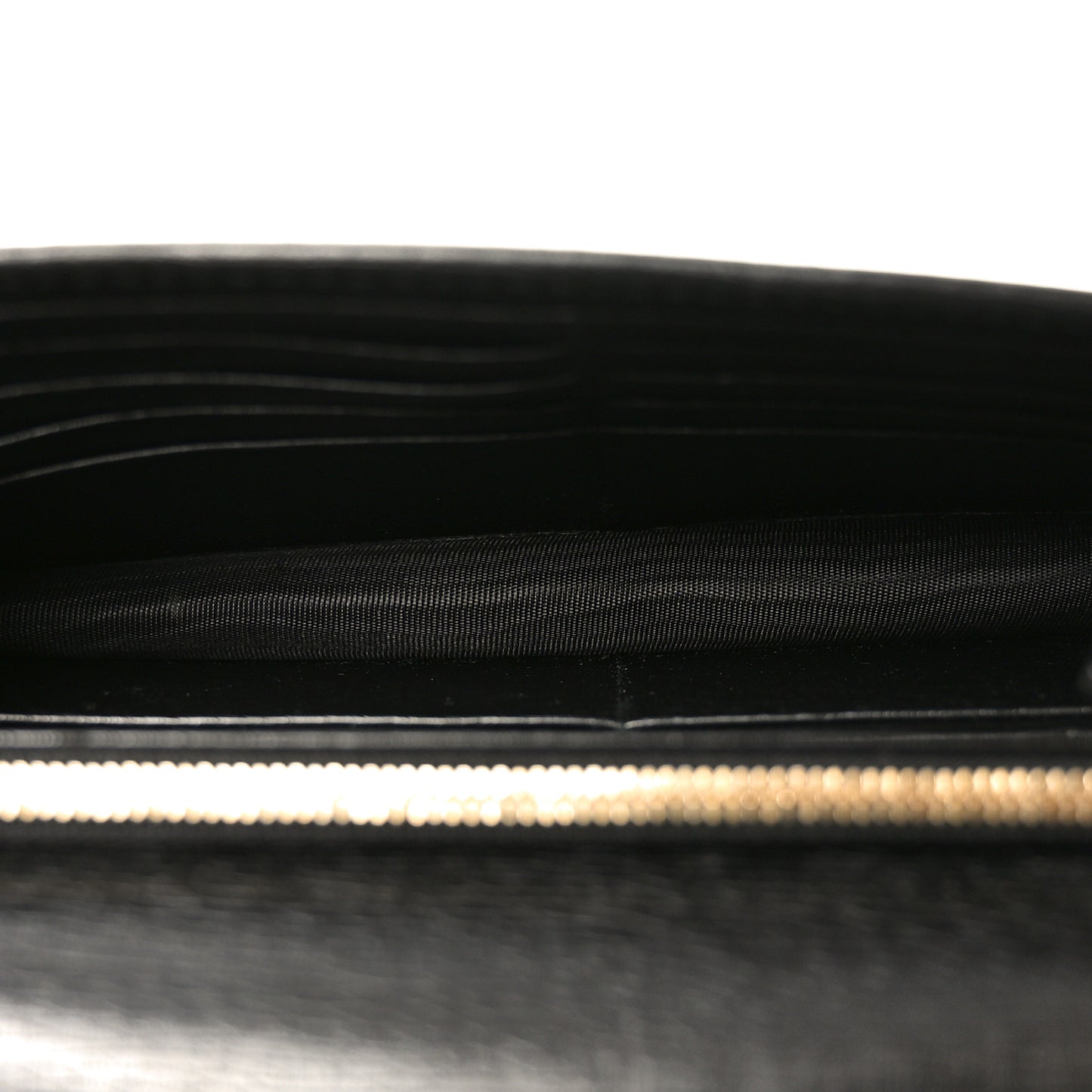 Textured Calfskin Medium Betty Chain Wallet Black