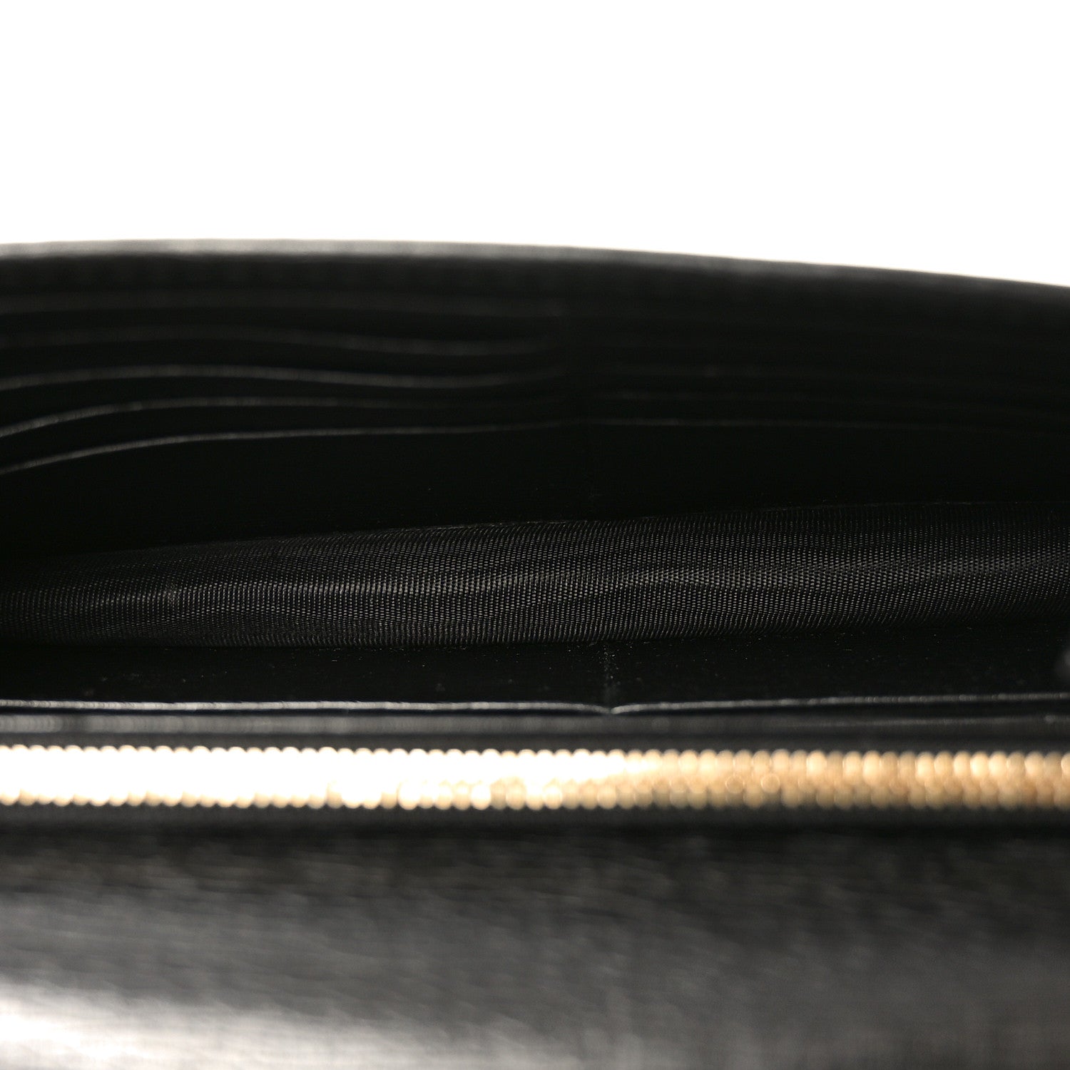 Gucci Textured Calfskin Medium Betty Chain Wallet Black 4 of 10