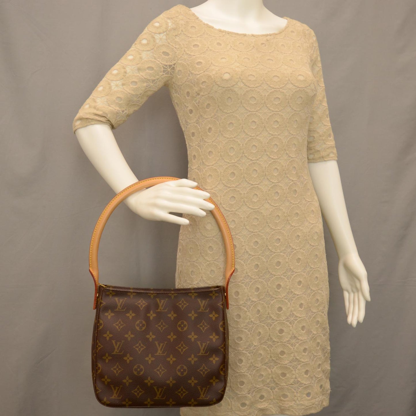 Monogram Looping MM