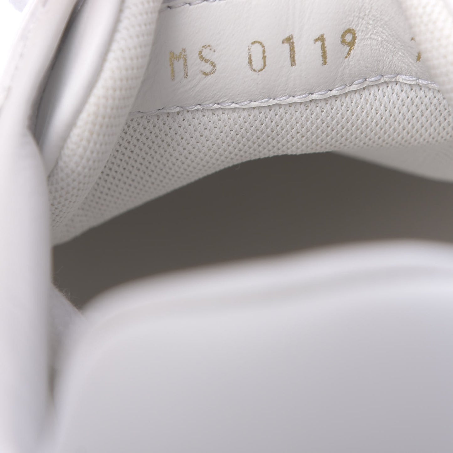 Calfskin Luxembourg Sneakers 7.5 White Bleu