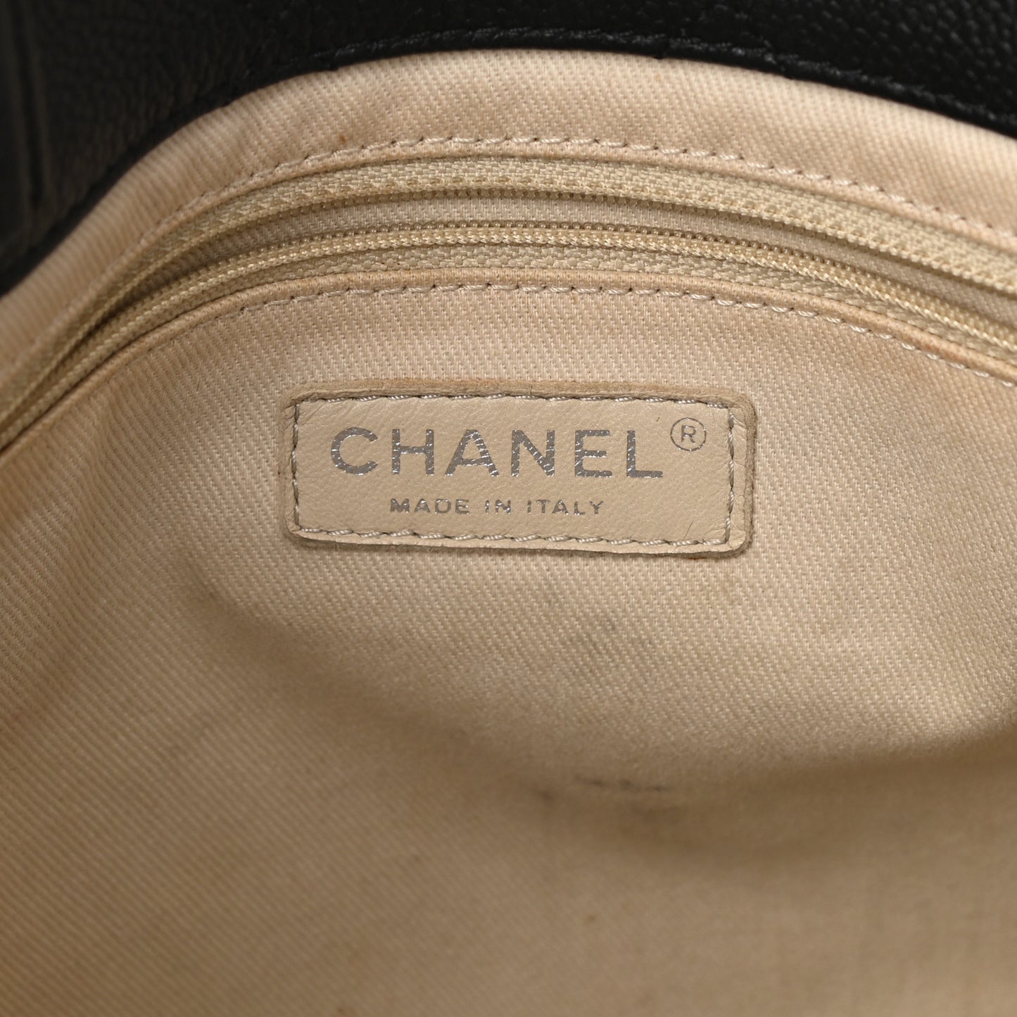 Grained Calfskin CC Pocket Tote Black