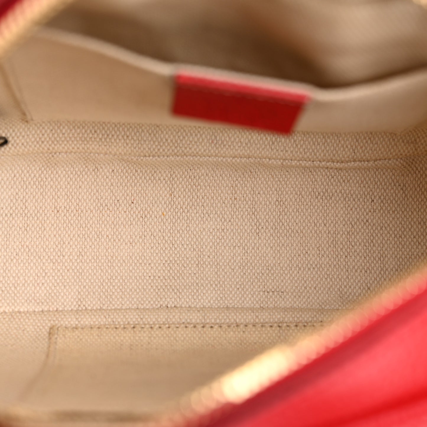 Pebbled Calfskin Small Soho Disco Bag Tabasco Red