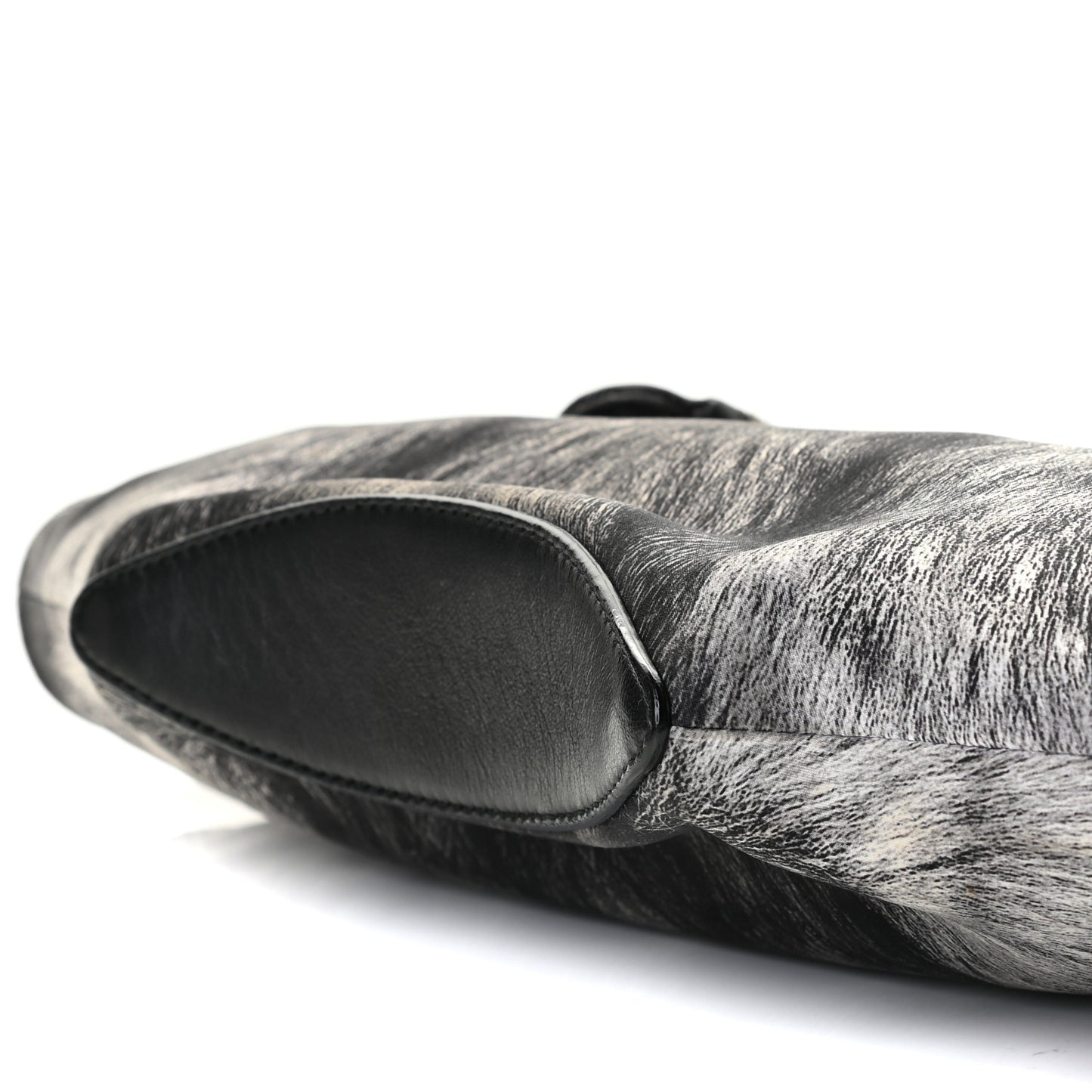 Silk Fur Print De Manta Clutch Black Grey