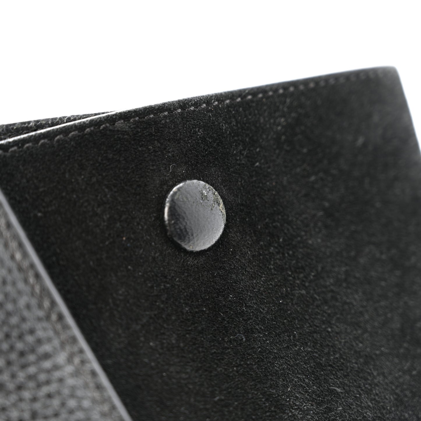 Drummed Calfskin Suede Medium Trapeze Black