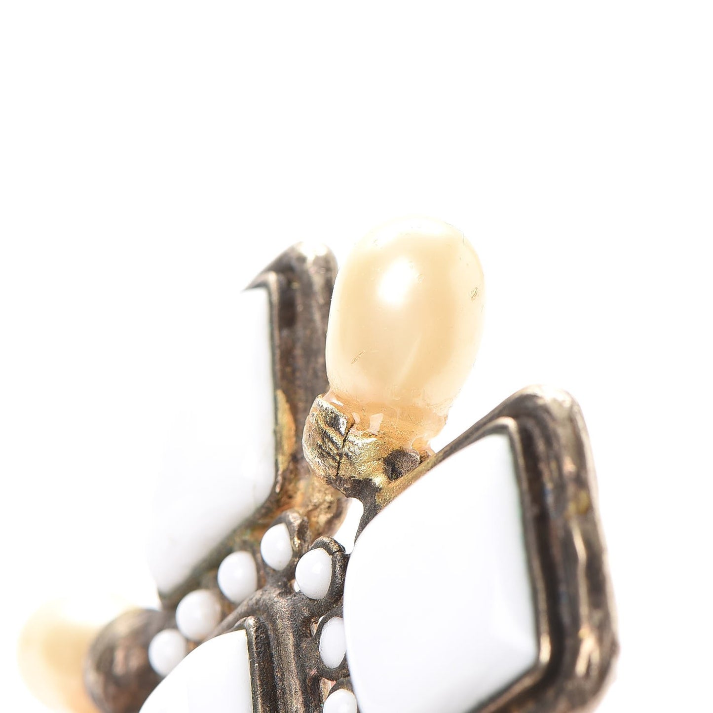 Gripoix Pearl Brooch Gold