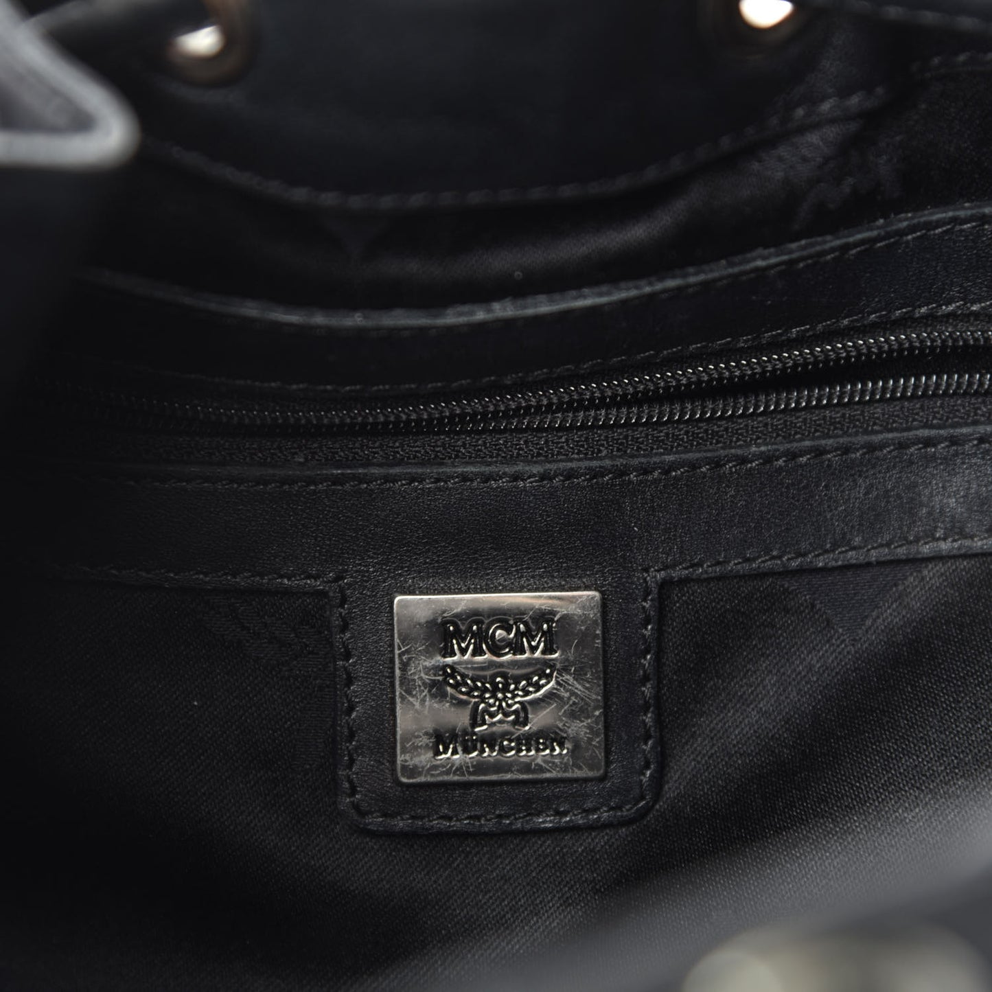 Visetos Essential Drawstring Bucket Bag Black