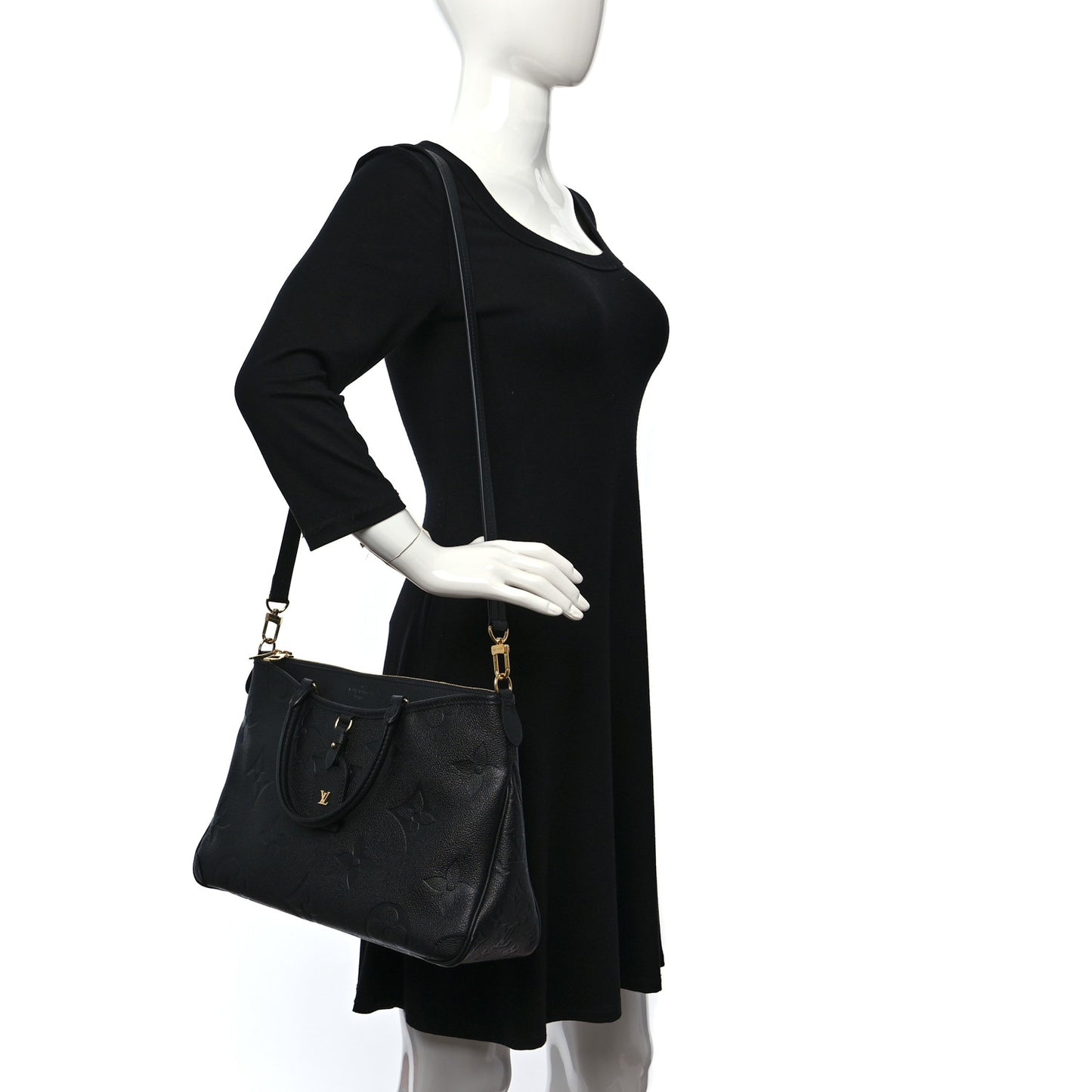 Empreinte Monogram Giant Trianon MM Black