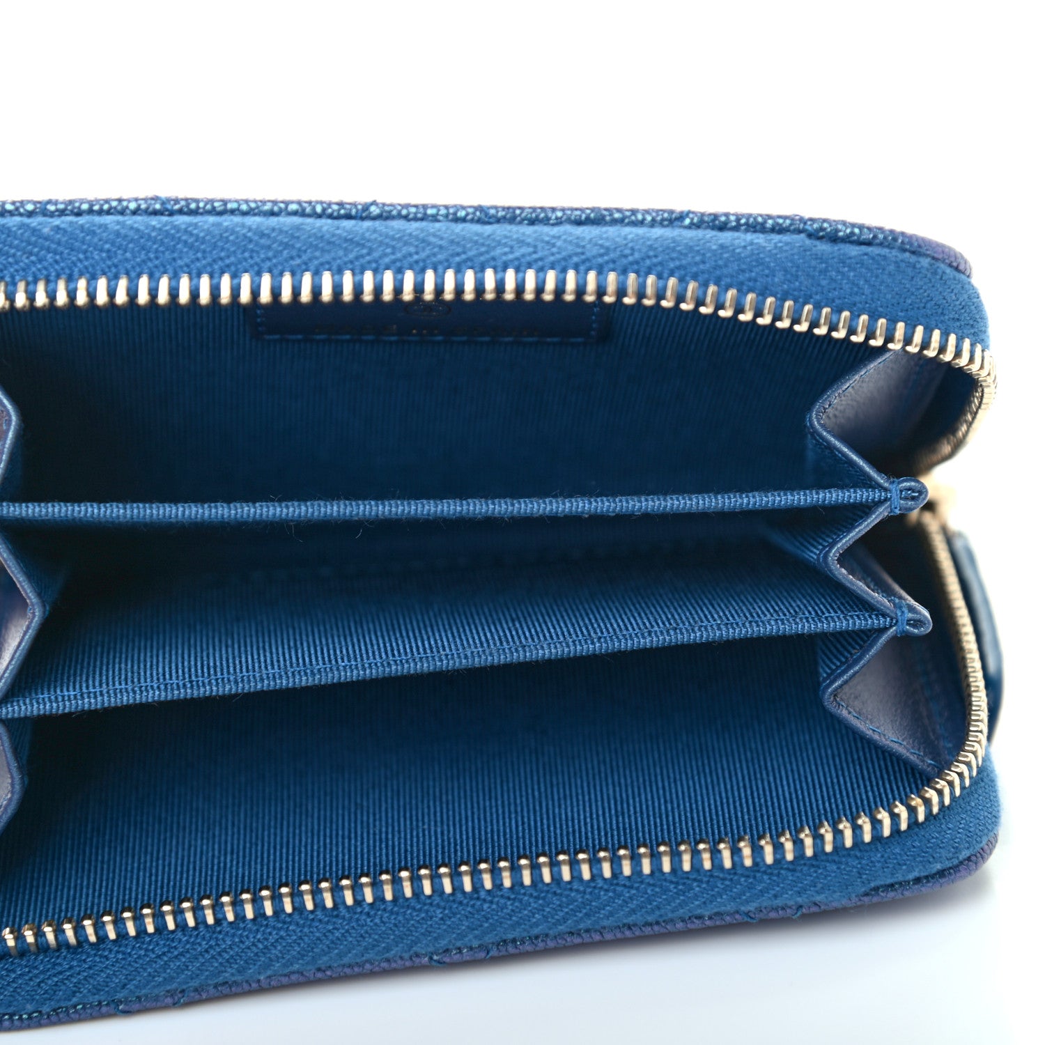 Chanel Iridescent Caviar Quilted Zip Around Coin Purse Dark Blue 4 of 6