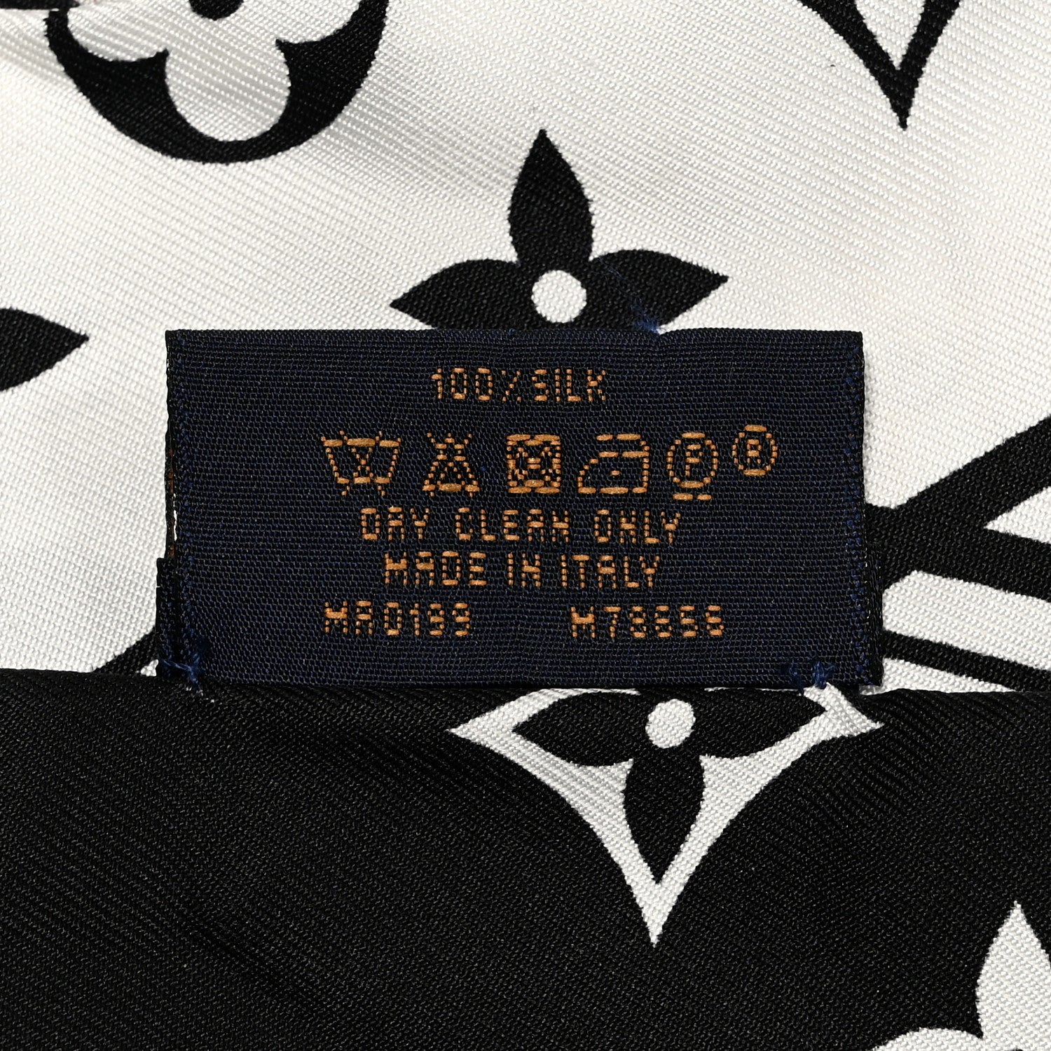 Louis Vuitton Silk Monogram Confidential Bandeau Black 5 of 5