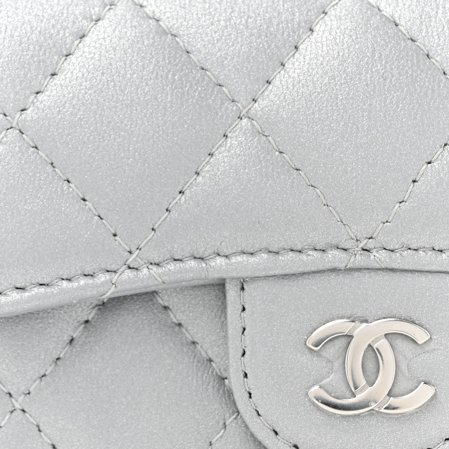 Chanel Metallic Lambskin Quilted Flap Card Holder Wallet Silver 10 of 11