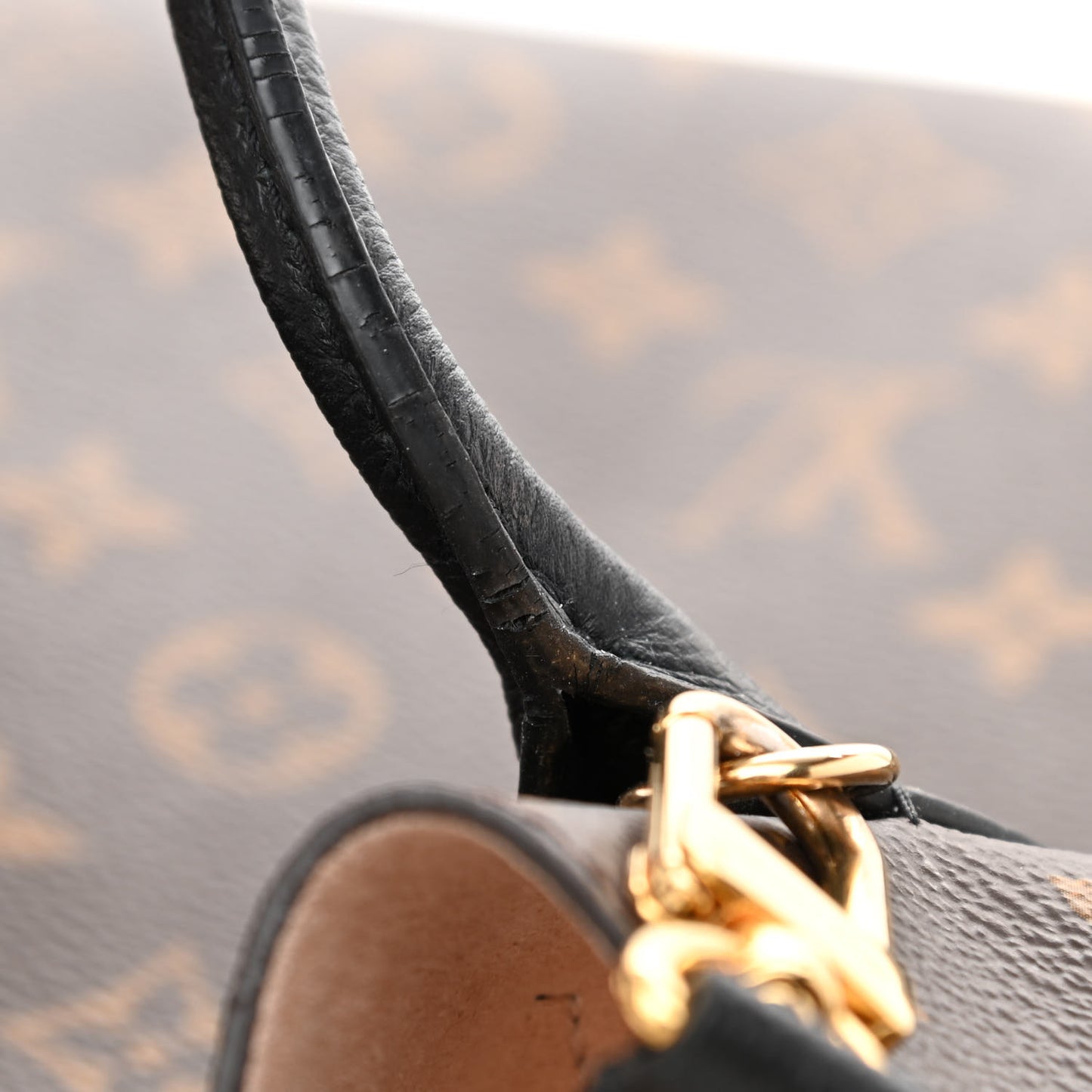 Monogram Flandrin Black