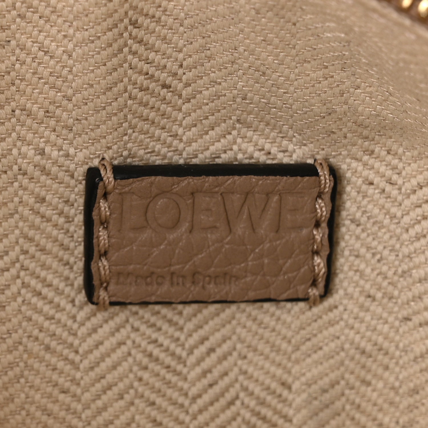 Loewe Calfskin Mini Puzzle Bag Sand 6 of 11