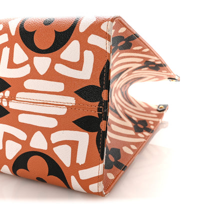 Louis Vuitton Monogram Giant Crafty Onthego GM Crème Caramel 9 of 9