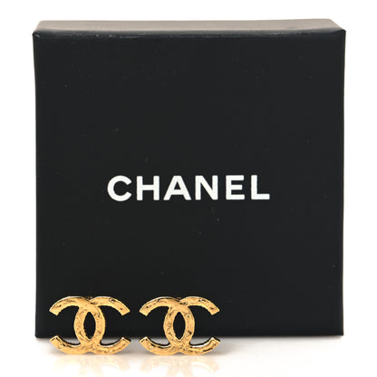 Chanel Metal Textured CC Earrings Gold 5 of 5