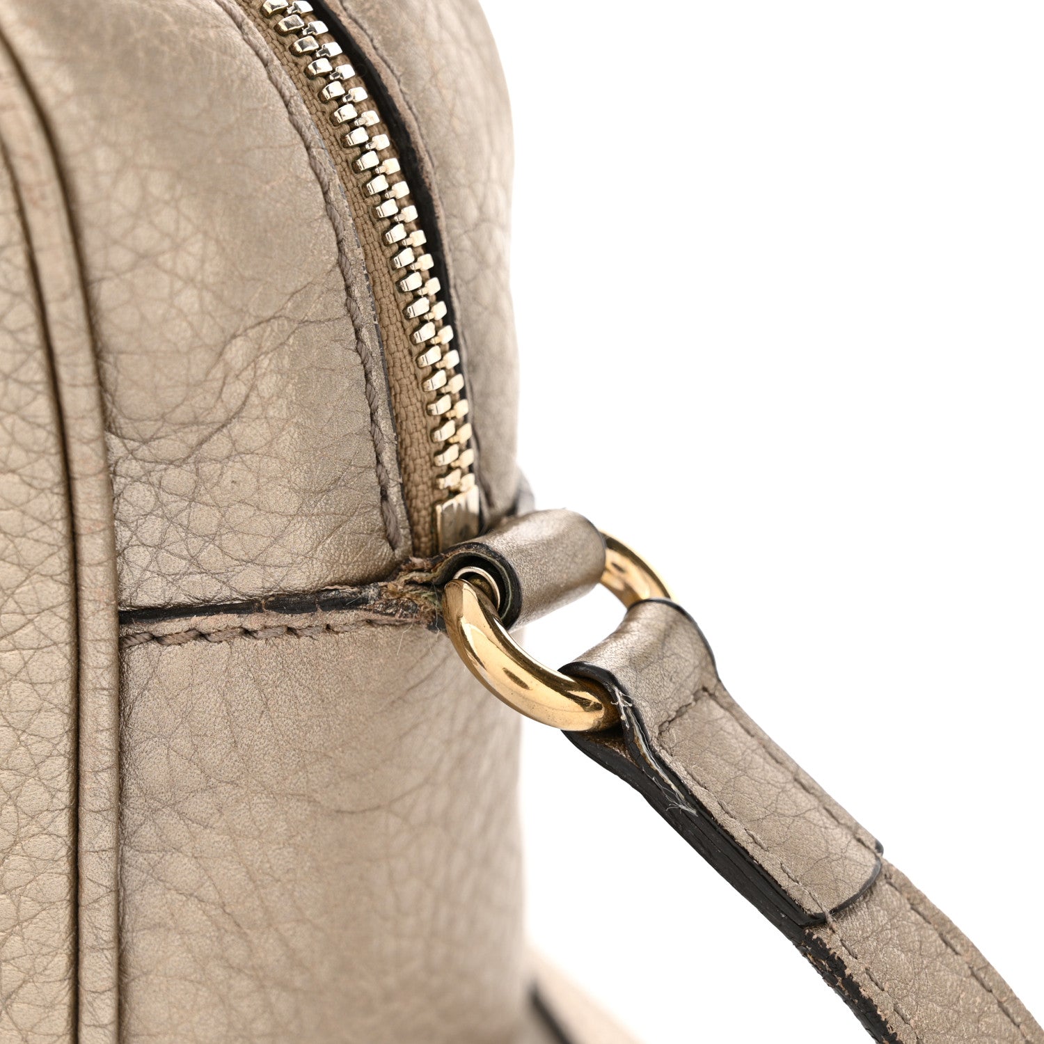 Gucci Metallic Pebbled Calfskin Small Soho Disco Bag Golden Beige 14 of 24