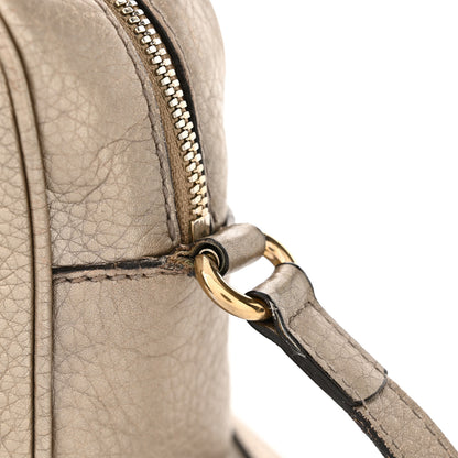 Gucci Metallic Pebbled Calfskin Small Soho Disco Bag Golden Beige 14 of 24