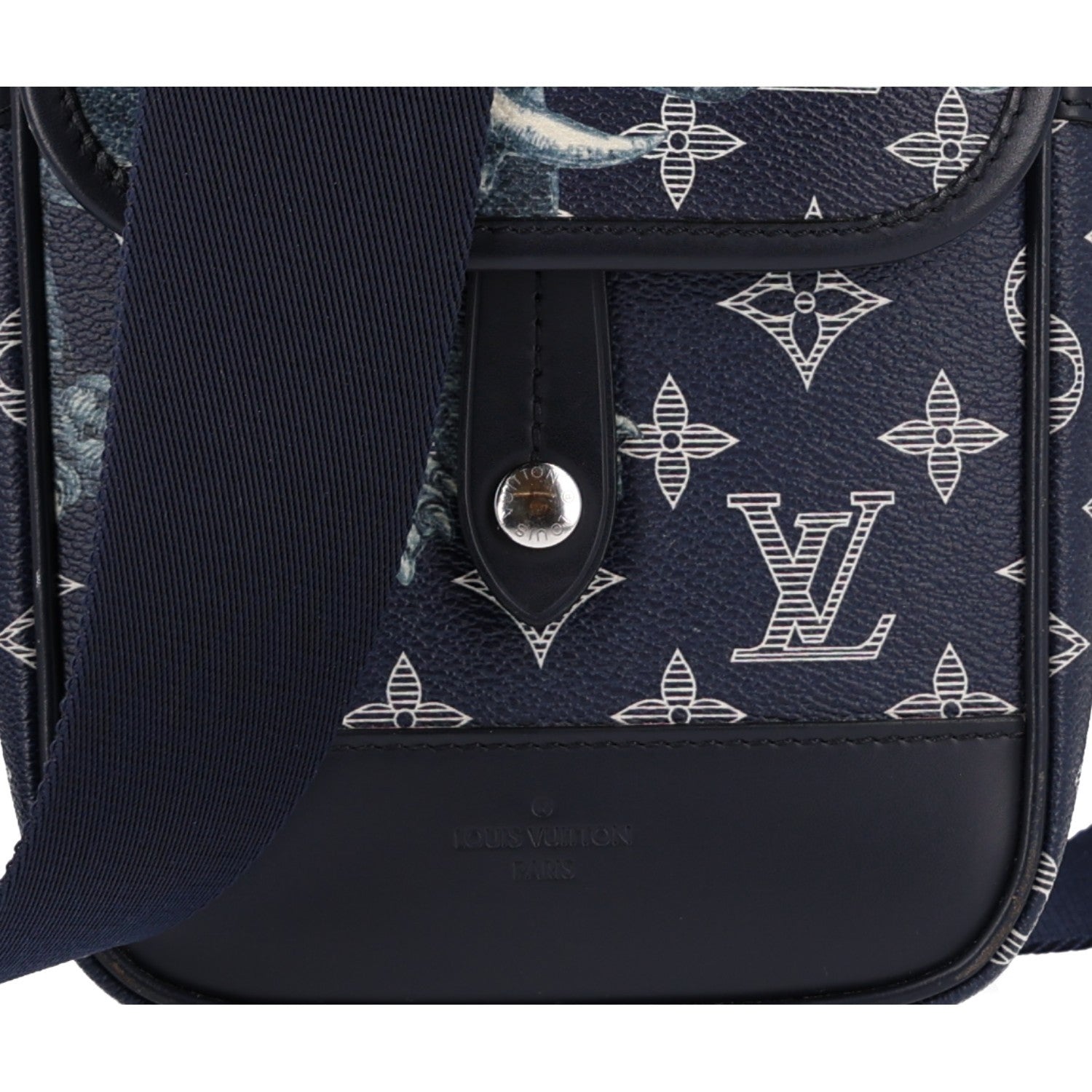 Louis Vuitton Savane Monogram Elephant Chapman Messenger BB Encre 7 of 9
