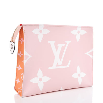 Louis Vuitton Monogram Giant Toiletry Pouch 26 Rouge 3 of 10