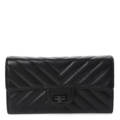 Chanel Sheepskin Chevron Quilted 2.55 Reissue Flap Wallet So Black 1 of 8