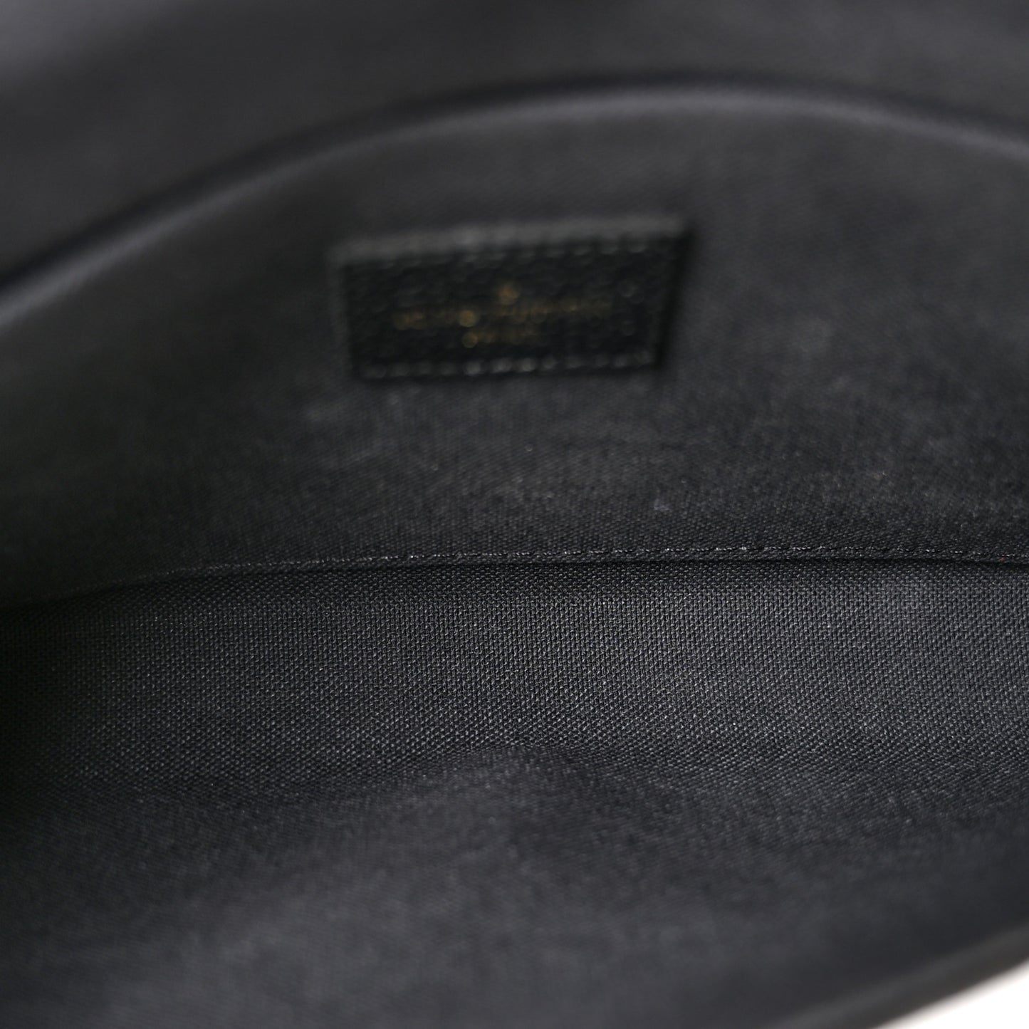 Empreinte Pochette Felicie Chain Wallet Black
