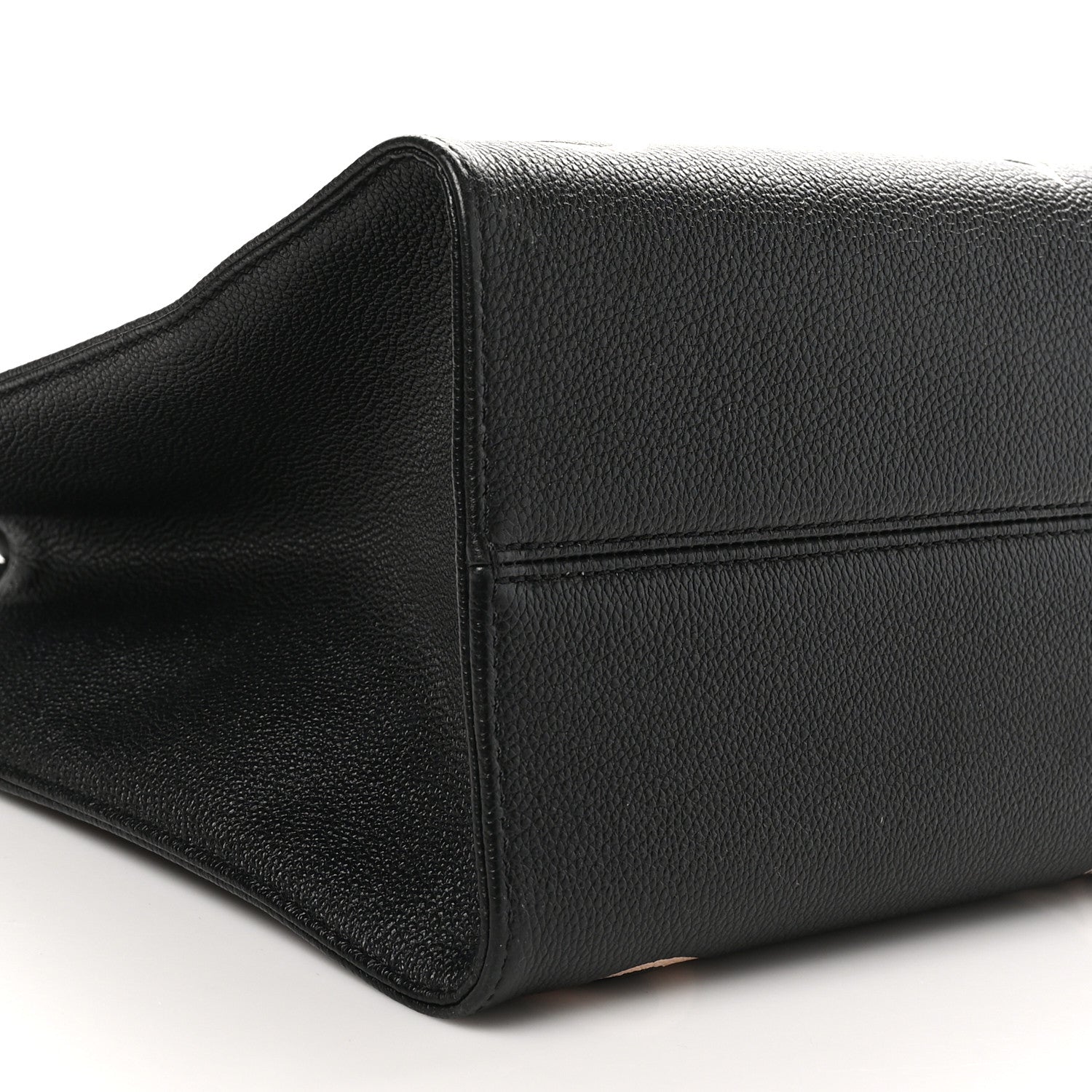 Louis Vuitton Empreinte Monogram Giant Onthego MM Black Beige 8 of 9