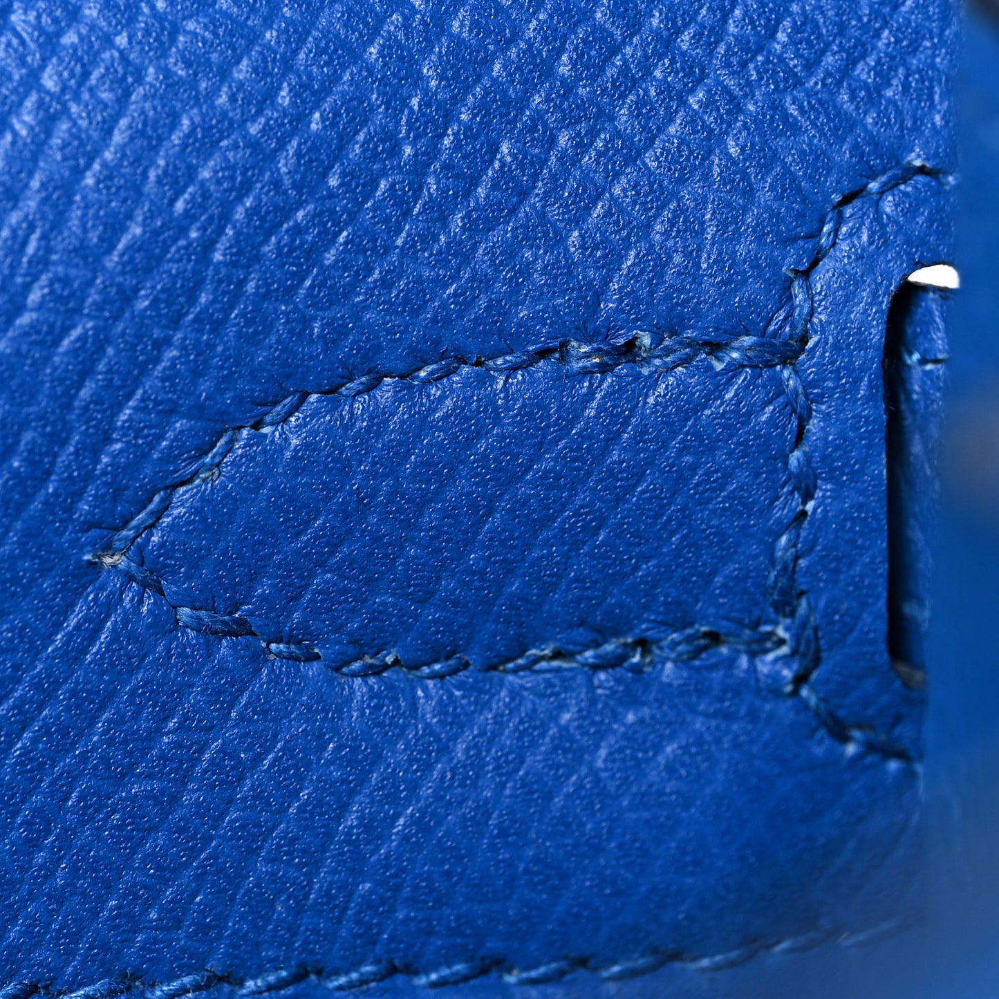 Epsom Kelly Sellier 25 Bleu Zellige