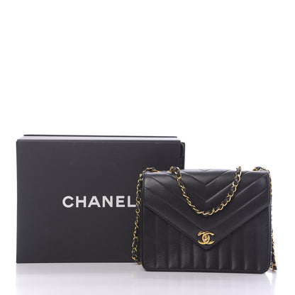 Chanel Lambskin Chevron Quilted Small Single Flap Black 16 of 16