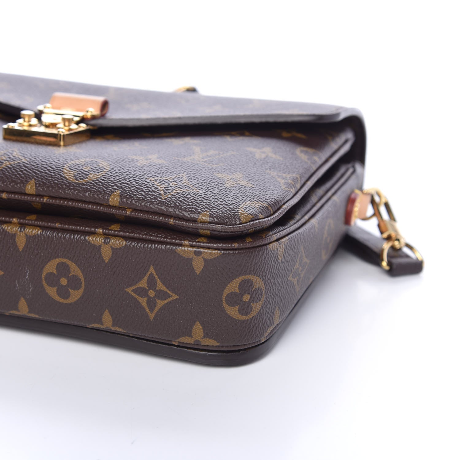 Louis Vuitton Monogram Pochette Metis 8 of 8