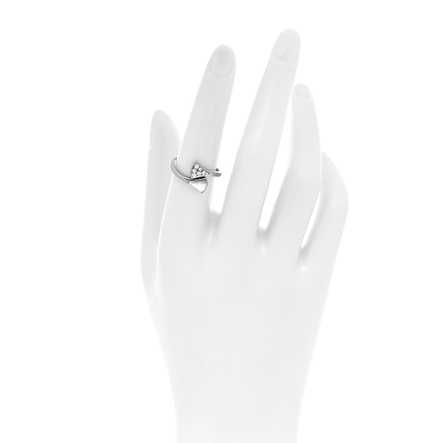 18K White Gold Diamond Mother of Pearl Divas' Dream Ring 54 6.75