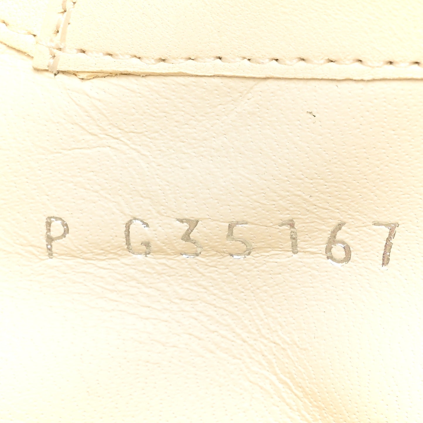 Lambskin Grosgrain Fold Over Logo Cap Toe Boots 36.5 Ivory Black