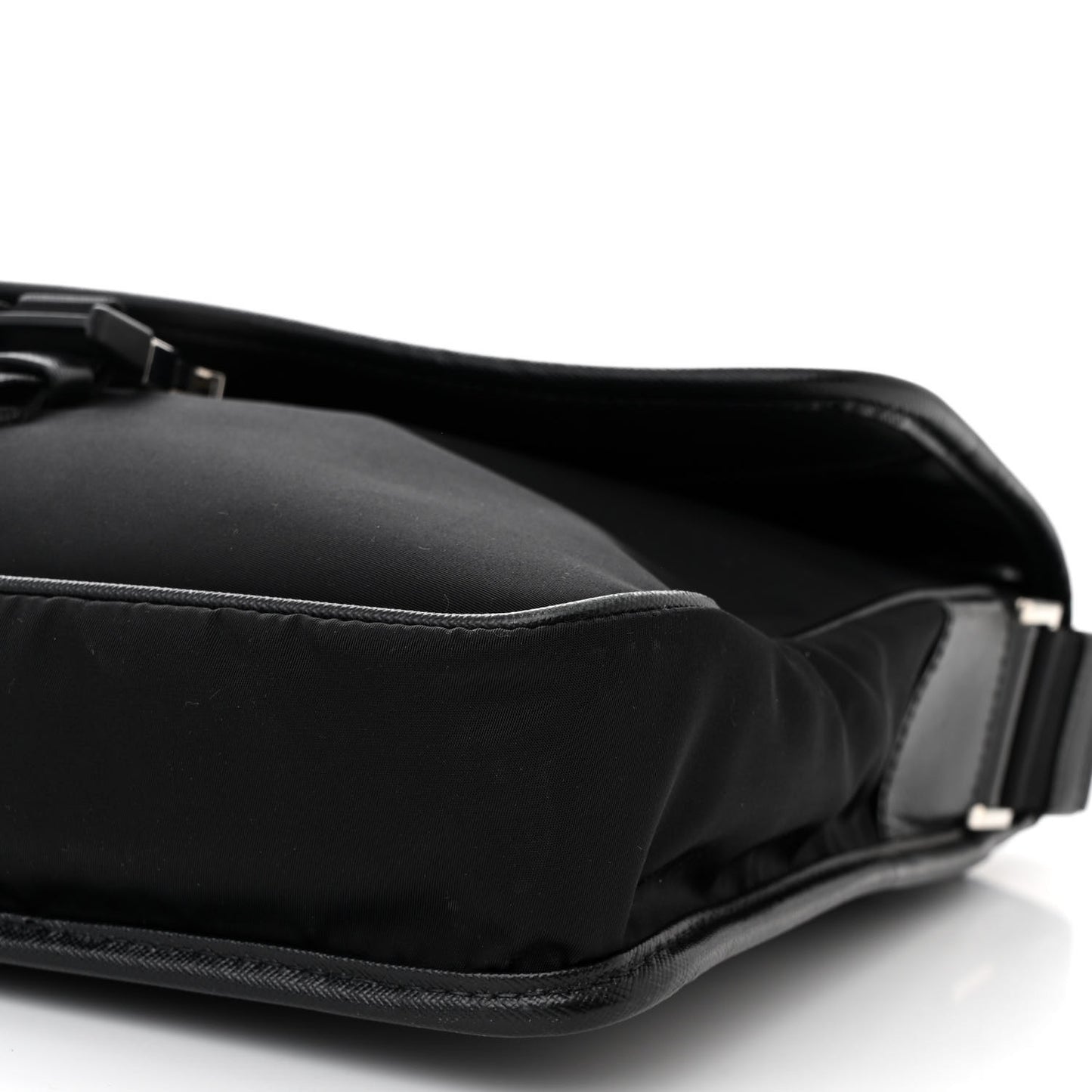 Tessuto Nylon Saffiano Logo Messenger Bag Black