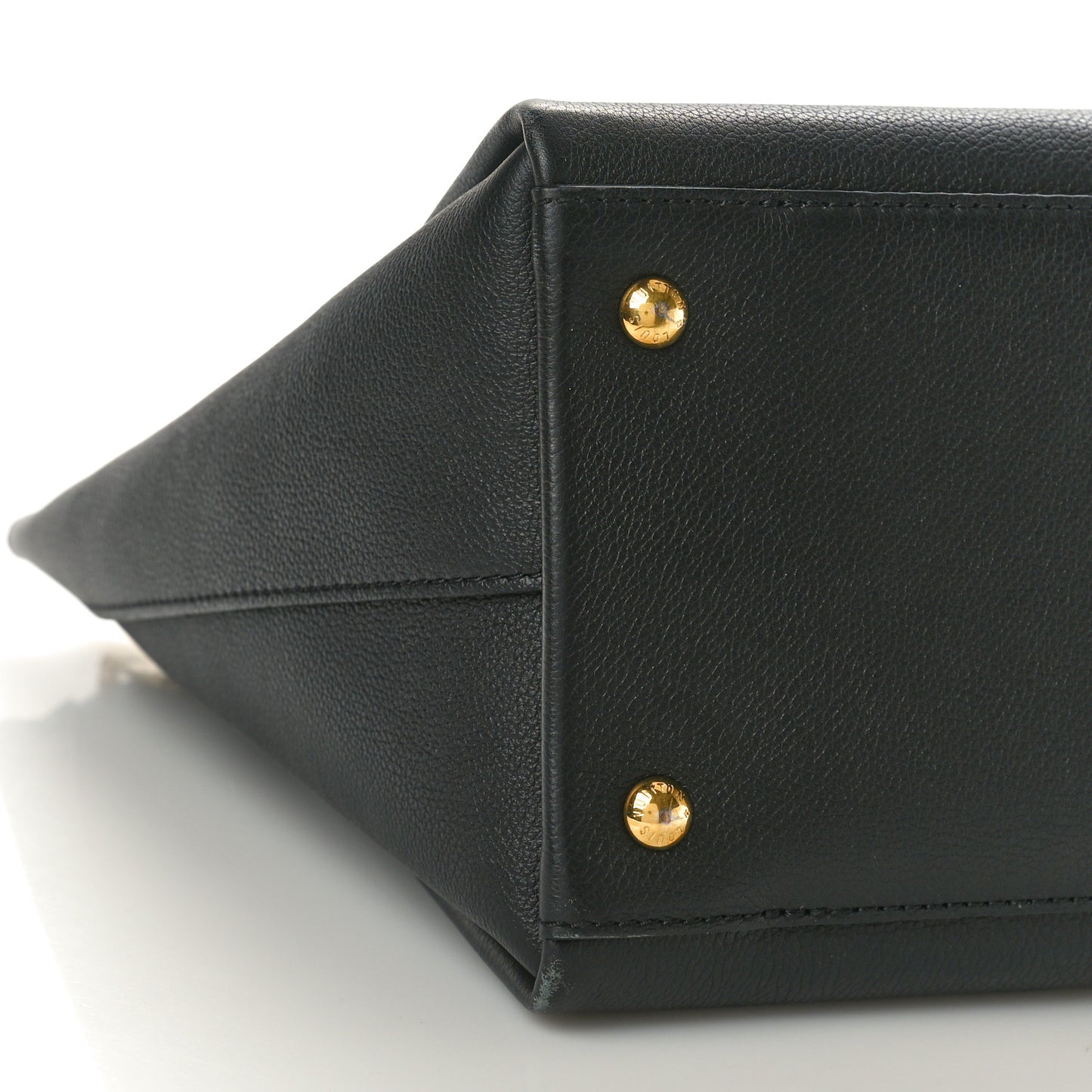 Calfskin Lockmeto Black