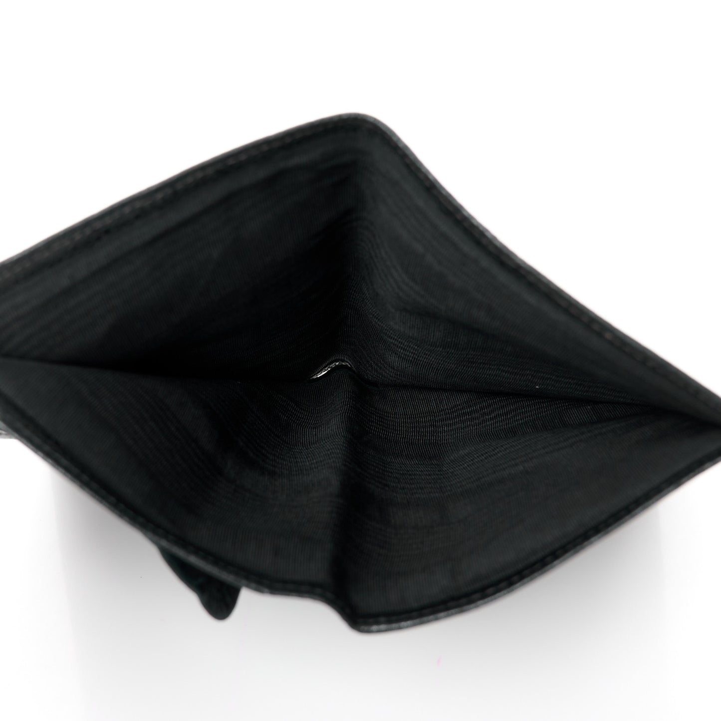 Caviar Diamond Stitched Check Book Wallet Black