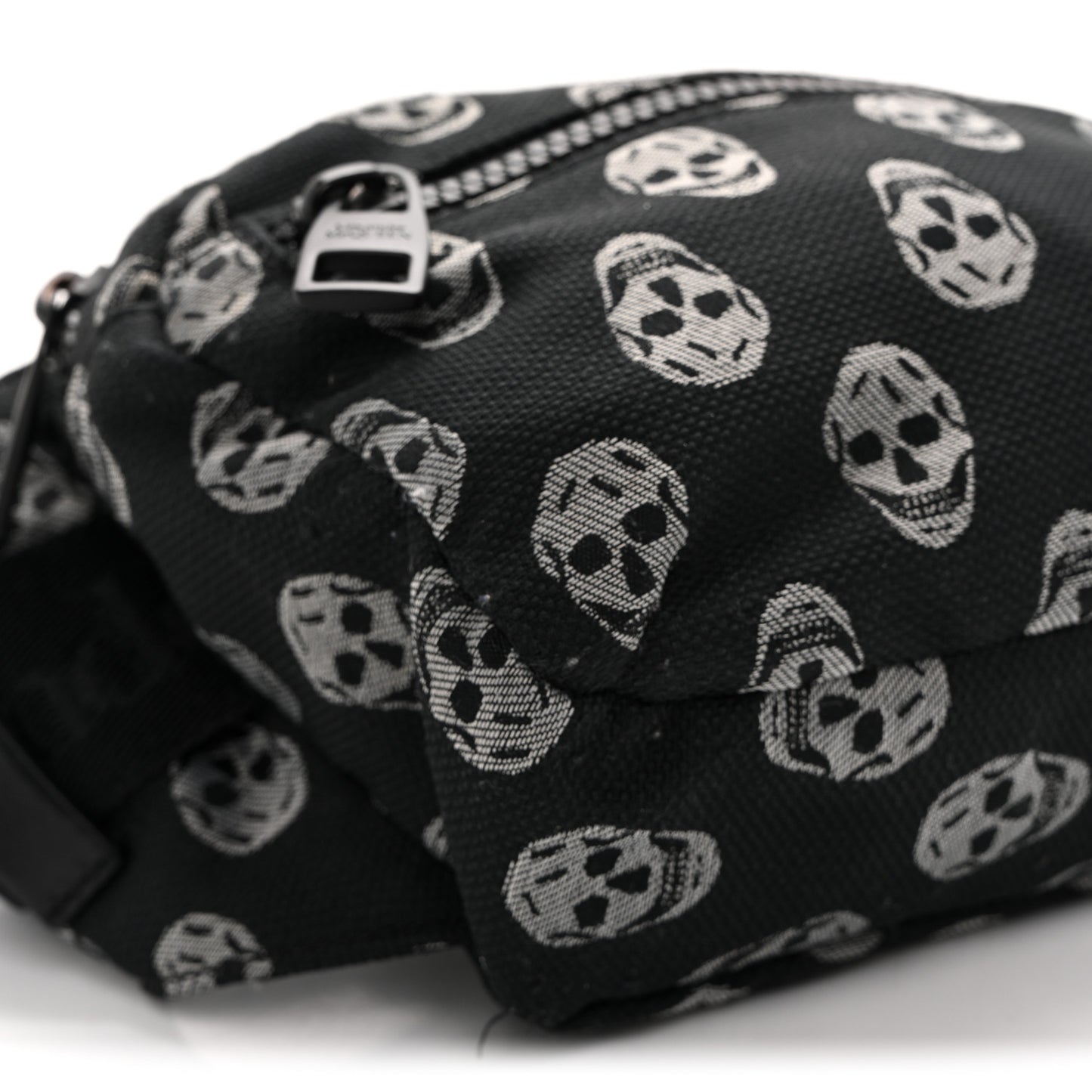 Jacquard Skull Belt Bag Black White