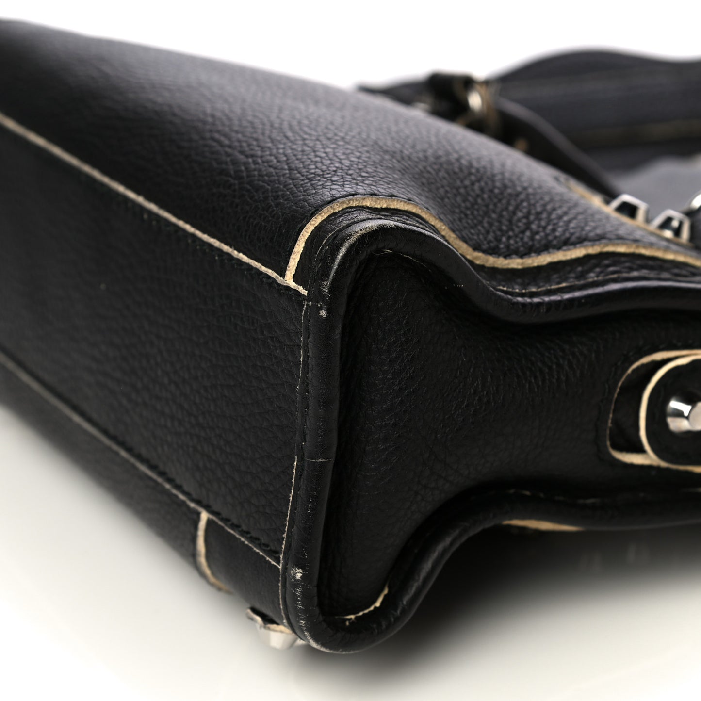 Supple Grained Calfskin Classic Silver Hardware Highlight Mini City Black