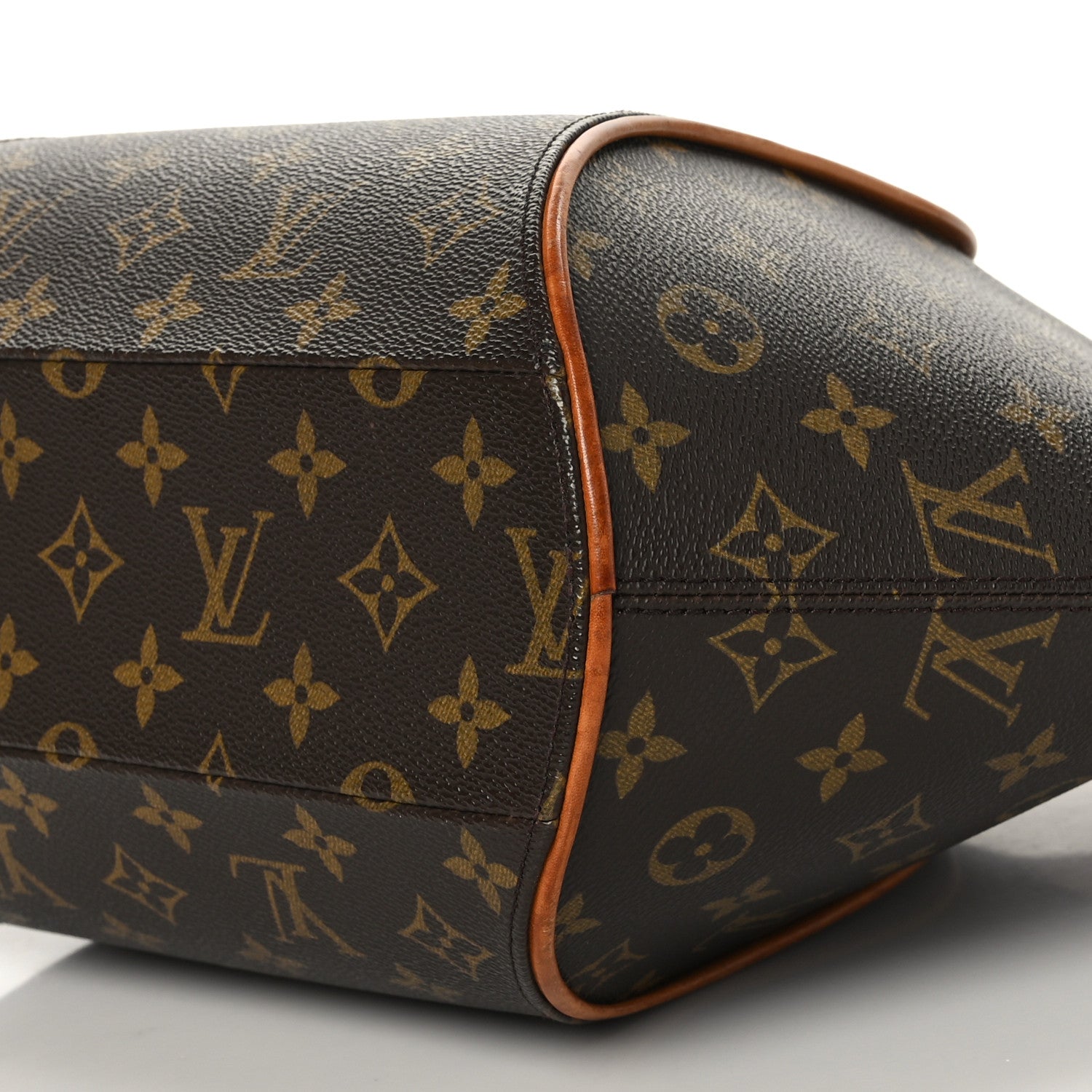 Louis Vuitton Monogram Ellipse MM 8 of 8