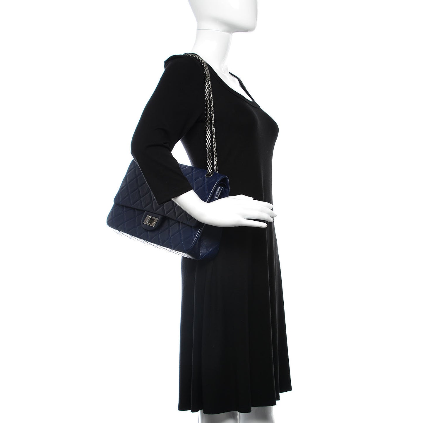 Aged Calfskin Quilted 2.55 Reissue 227 Flap Navy Blue